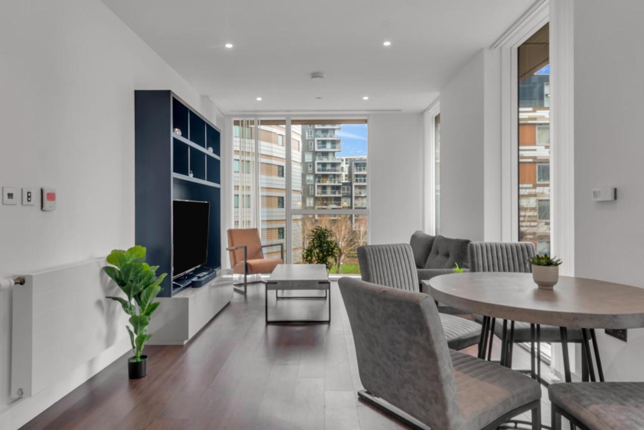 Modern 01 & 02 Bed In Canary Wharf
